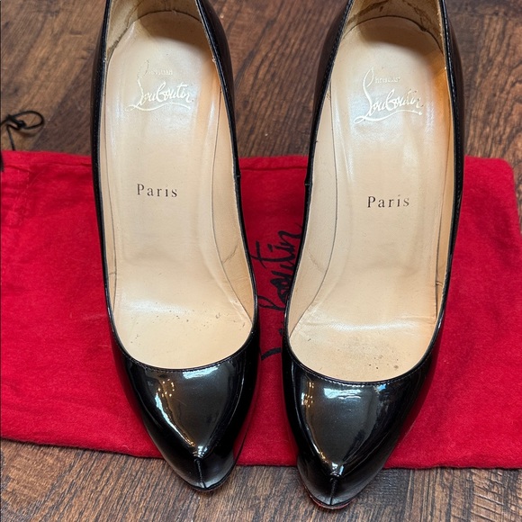 Louboutin Rolandos - Picture 2 of 10